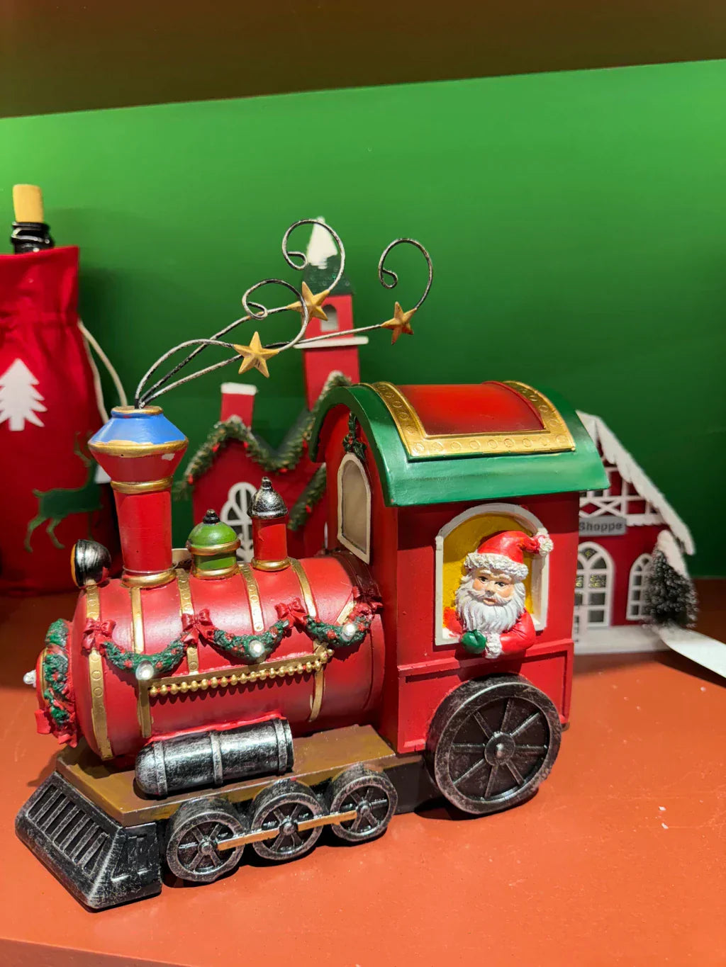 Trem Noel em resina 25x24cm - Pré venda