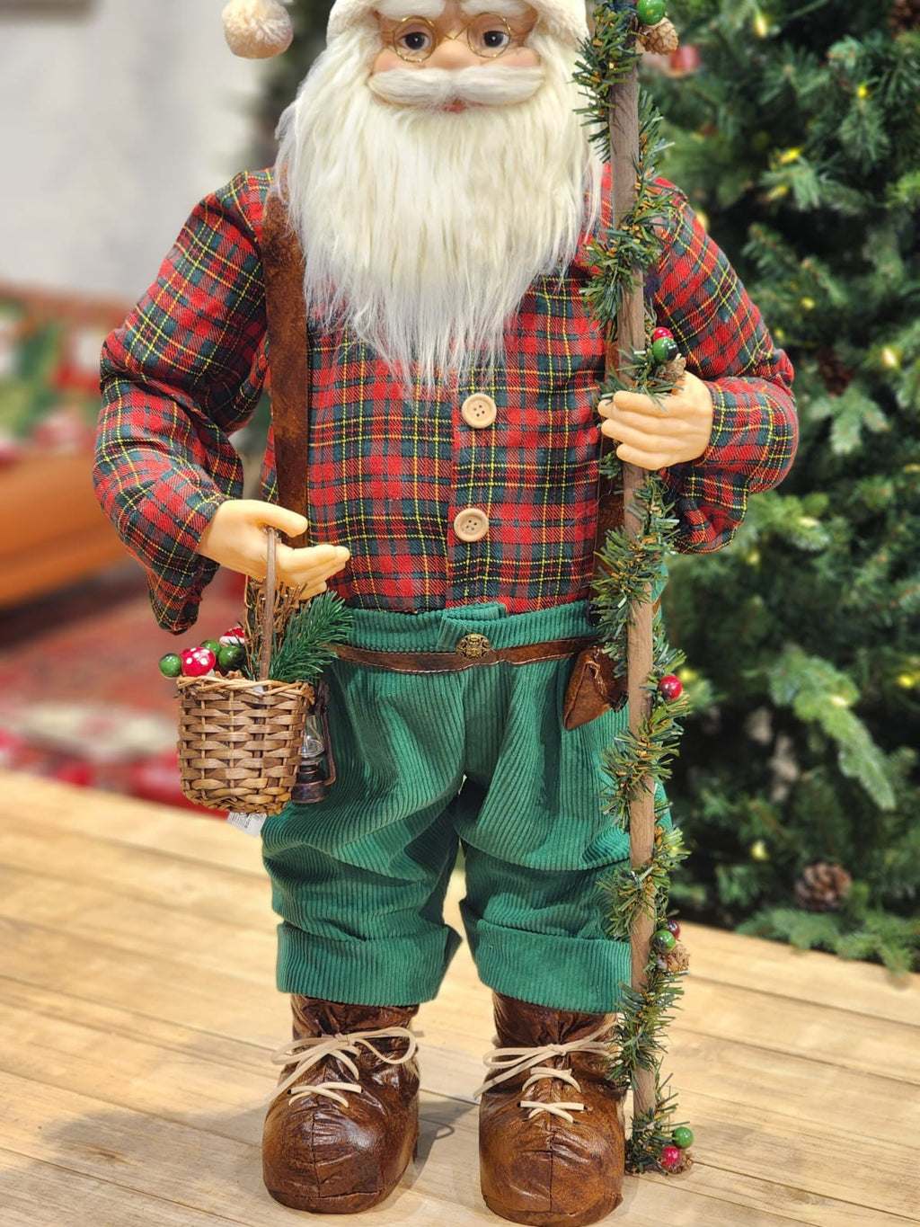 PAPAI NOEL EM PÉ XADREZ VERDE E VERMELHO 80CM